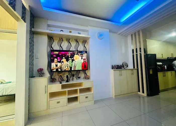 Xenial Pasay For Rent - Entire House Front Of Mall Of Apartment *